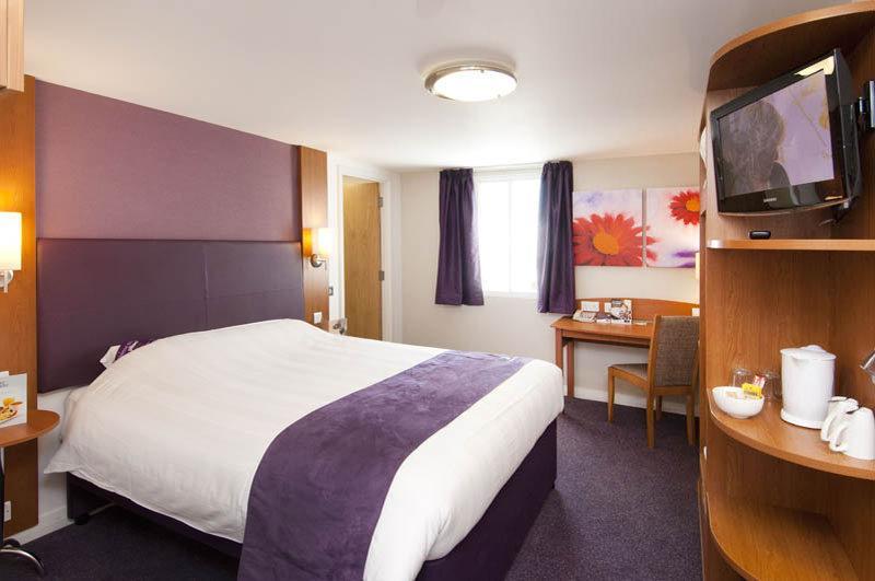 Premier Inn Glasgow Milngavie Dış mekan fotoğraf