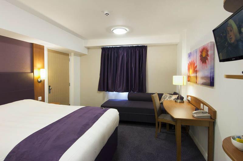 Premier Inn Glasgow Milngavie Dış mekan fotoğraf
